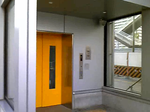 �G���x�[�^�[